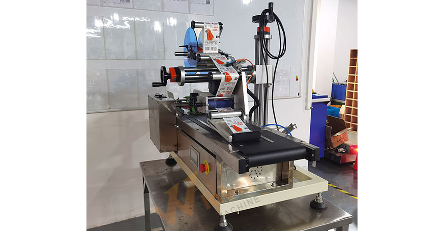 ST520-F Automatic Tabletop Flat Surface Label Applicator Machine for Card Bag