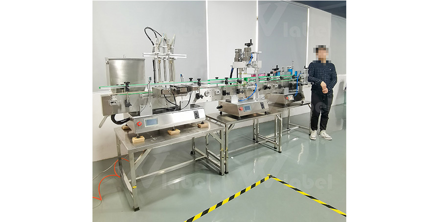 Small Automatic Tabletop Liquid Filling Capping Labeling Machine Production Line